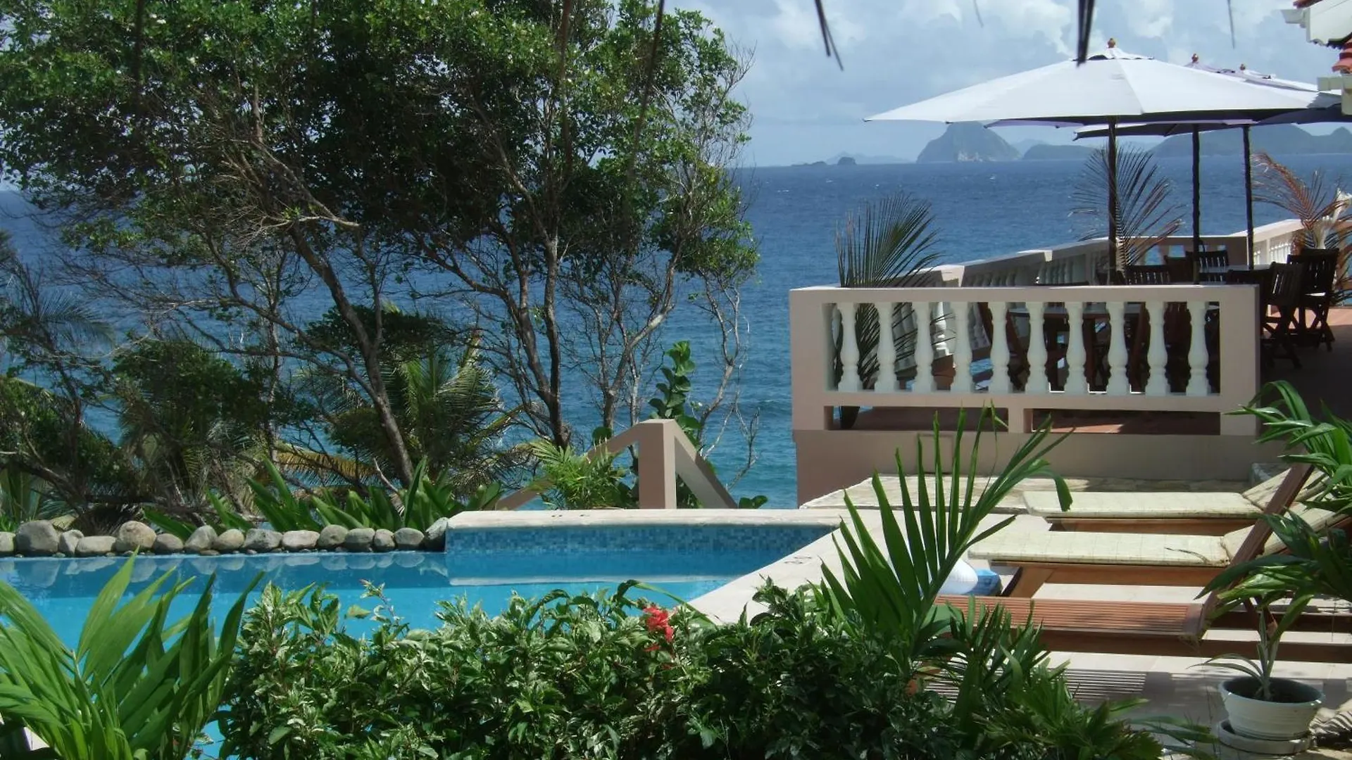 Petite Anse Hotel Mount Alexander 4*,