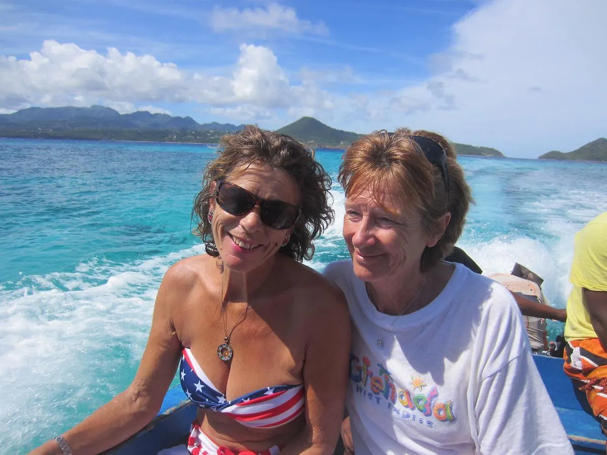 Petite Anse Hotel Mount Alexander 4*,