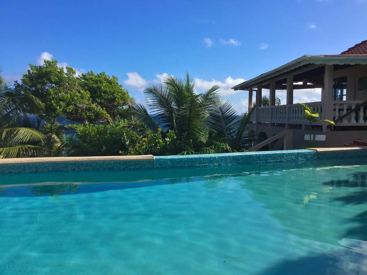 Petite Anse Hotel Mount Alexander 4*,