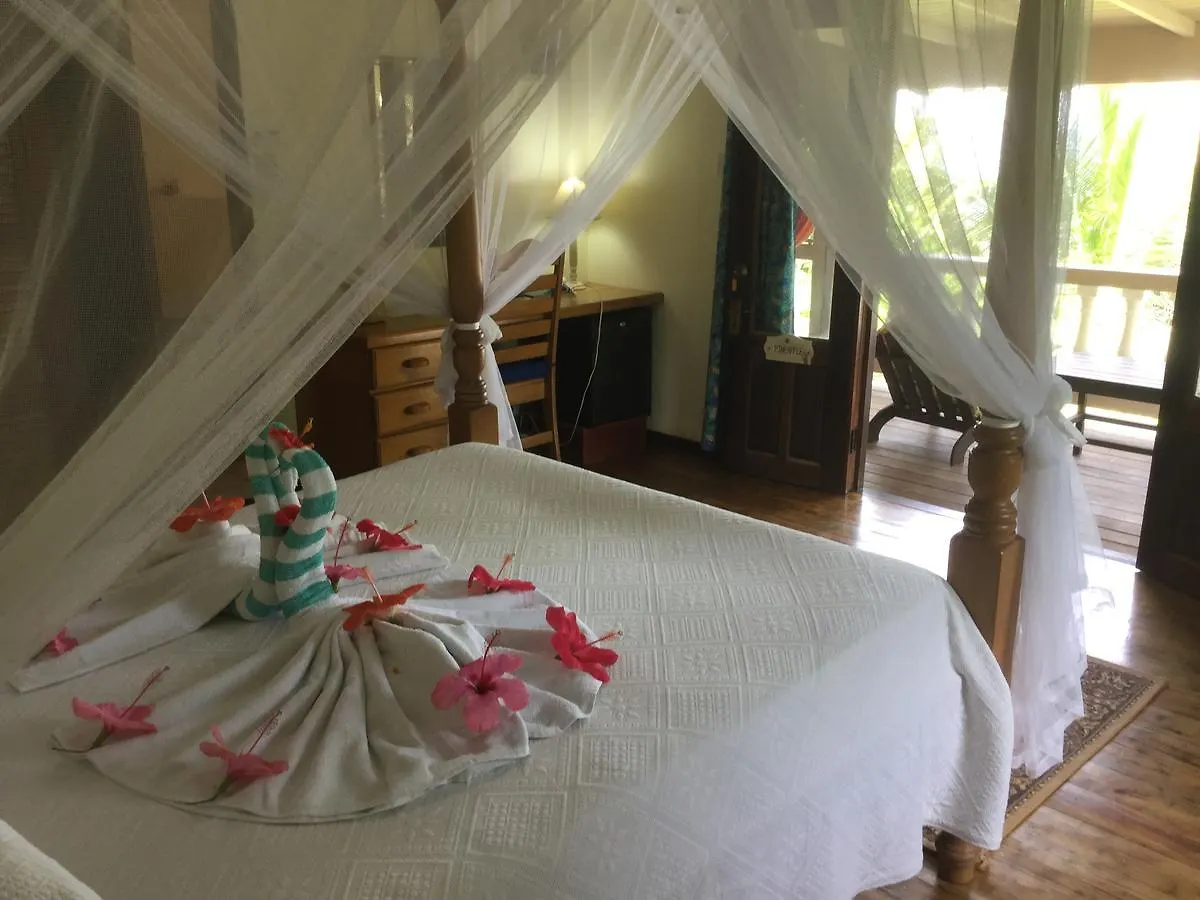 ****  Petite Anse Hotel Mount Alexander Grenada